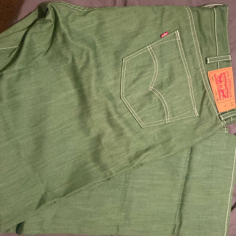 42x32 Light green Levi’s